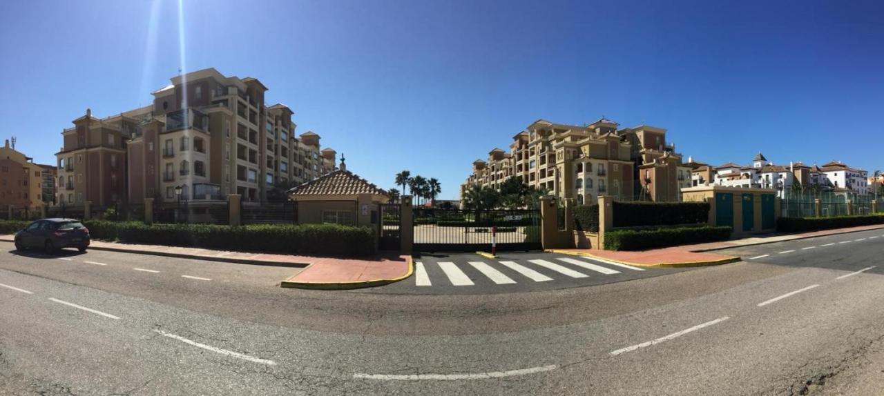 Apartamentos 이슬라카넬라 외부 사진