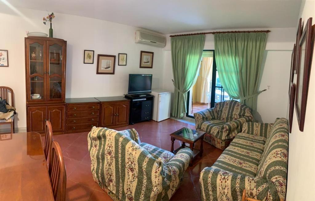 Apartamentos 이슬라카넬라 외부 사진